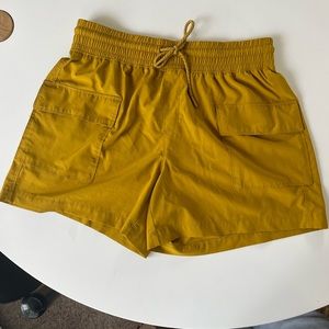Mustard Active / Running Shorts with Pocket
